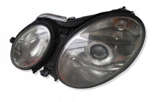 Laden Sie das Bild in den Galerie-Viewer, Frontscheinwerfer Mercedes-Benz W211 AFG407 Links Scheinwerfer Headlight SCH9054674039oc