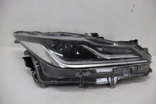 Laden Sie das Bild in den Galerie-Viewer, Frontscheinwerfer Toyota Corolla 8111002T51 Rechts Scheinwerfer Headlight SCH3760252829wd