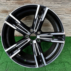 1x Alufelge 18 Zoll 8.5