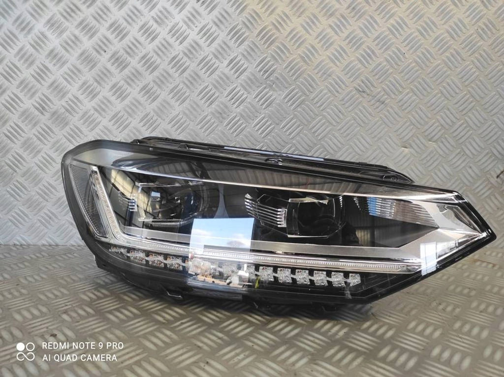 Frontscheinwerfer VW Touran 030129923400 5TB941082A Full LED Rechts Headlight