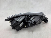 Laden Sie das Bild in den Galerie-Viewer, Frontscheinwerfer Skoda Fabia III 6V1941015B Links Scheinwerfer Headlight SCH9637048114ec