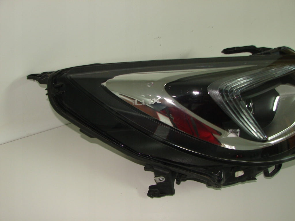 Frontscheinwerfer Opel Astra 39055746 662588537 LED Rechts Headlight