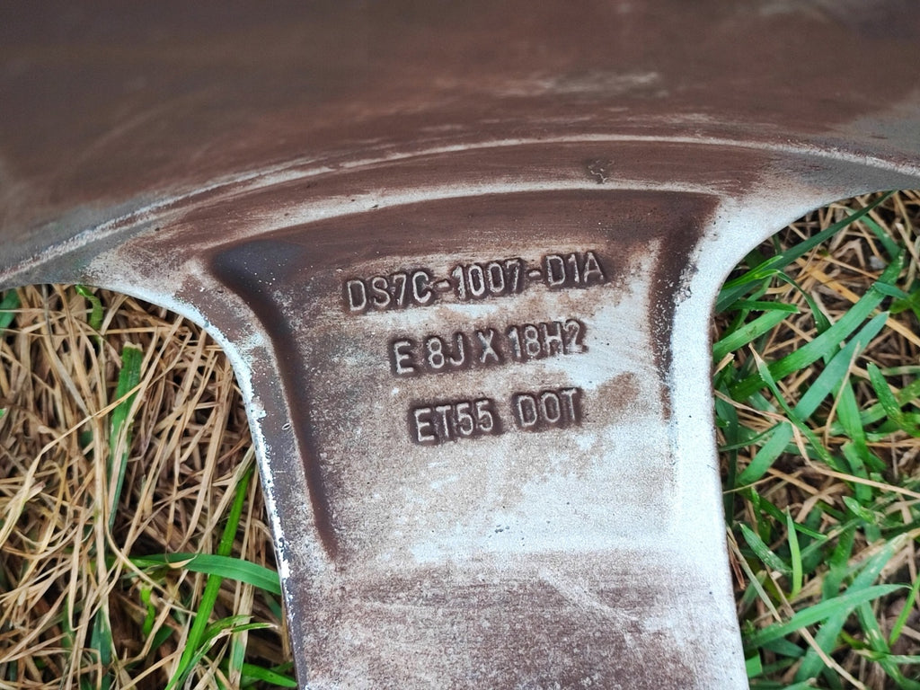 1x Alufelge 18 Zoll 8.0" 5x108 55ET Glanz Schwarz DS7C-1007-D1A Ford Mondeo FEL6689258636te