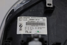 Load image into Gallery viewer, Frontscheinwerfer BMW G30 8499118 Ein Stück (Rechts oder Links) Headlight