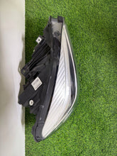Laden Sie das Bild in den Galerie-Viewer, Frontscheinwerfer BMW 2 F45 F46 5A017B202 Rechts Scheinwerfer Headlight SCH4485216020mh