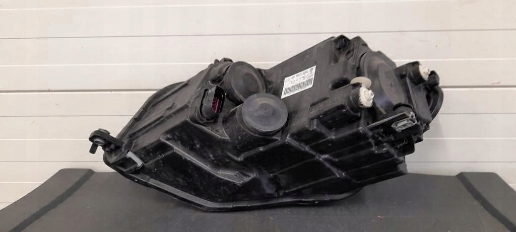 Frontscheinwerfer VW Caddy I RKC12698 Rechts Scheinwerfer Headlight SCH9948894931tw