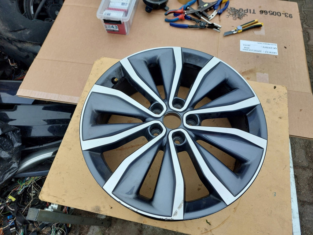 1x Alufelge 19 Zoll 7.0" 5x114.3 40ET 403005400 Renault Rim Wheel FEL5209605484mv