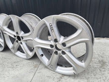 Load image into Gallery viewer, 1x Alufelge 17 Zoll 7.5&quot; 5x112 45ET Glanz Silber 8K0601025BK Audi A4 A3