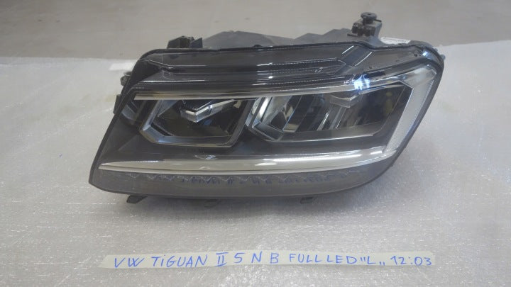 Frontscheinwerfer VW Tiguan 5NB941035E Links Scheinwerfer Headlight SCH9778564866qd