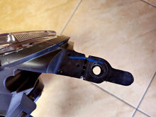 Laden Sie das Bild in den Galerie-Viewer, Frontscheinwerfer Opel Zafira Vivaro 9832836480 Xenon Rechts Headlight