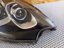 Laden Sie das Bild in den Galerie-Viewer, Frontscheinwerfer Porsche Macan 95b 95B941032CF Bi-Xenon Rechts Headlight SCH6621220075gw