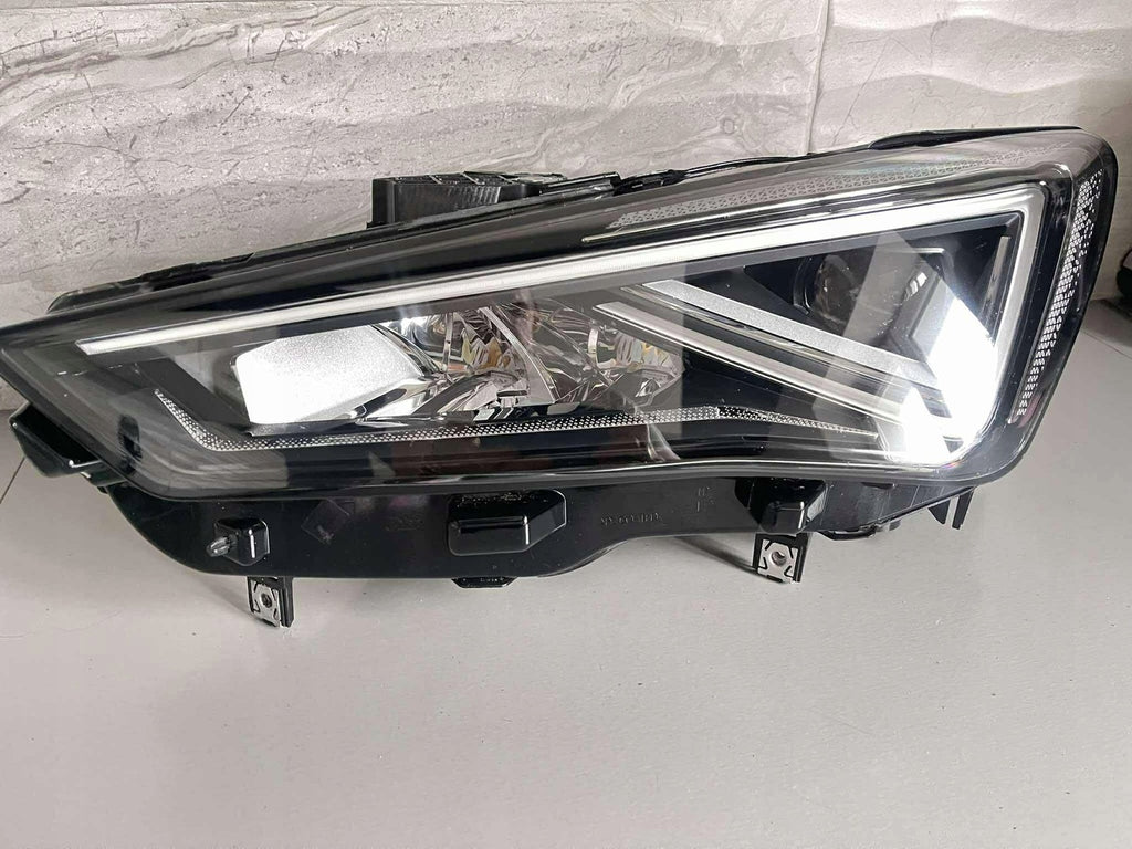 Frontscheinwerfer Cupra Leon 5FB941007G 992941571AE 90166374 Links Headlight SCH7244159169tx