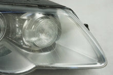 Laden Sie das Bild in den Galerie-Viewer, Frontscheinwerfer VW Passat 3C0941752K 89315540 Xenon Rechts Headlight