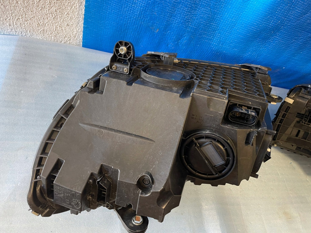 Frontscheinwerfer Mercedes-Benz W206 A2069067103 A2069068204 LED Ein Satz SCH1583447236on