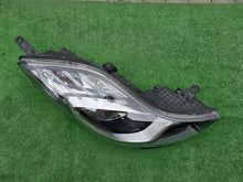 Laden Sie das Bild in den Galerie-Viewer, Frontscheinwerfer Hyundai Ix20 92102-1KXXX Rechts Scheinwerfer Headlight SCH8925199217jj