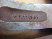 Laden Sie das Bild in den Galerie-Viewer, 1x Alufelge 17 Zoll 6.5&quot; 5x114.3 Glanz Silber 52910-2Y650 Hyundai Ix35 Rim Wheel