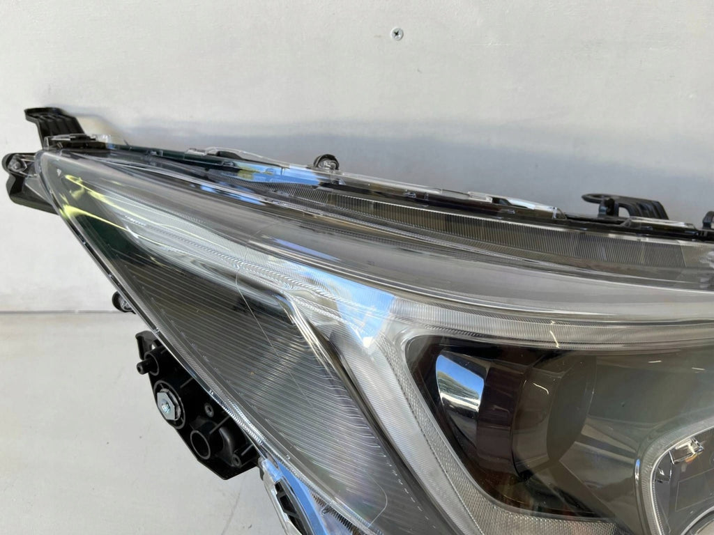 Frontscheinwerfer Toyota Corolla 8115002X10 Rechts Scheinwerfer Headlight SCH1800137046pq