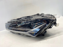 Laden Sie das Bild in den Galerie-Viewer, Frontscheinwerfer Skoda Superb I 3P1941015B LED Links Scheinwerfer Headlight SCH3812059969ta