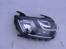 Laden Sie das Bild in den Galerie-Viewer, Frontscheinwerfer Dacia Duster 260101133R LED Rechts Scheinwerfer Headlight