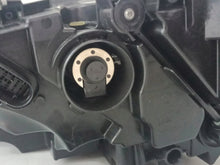 Load image into Gallery viewer, Frontscheinwerfer VW Golf VIII LED Rechts Scheinwerfer Headlight SCH3950320047rp