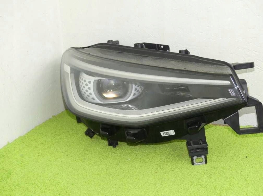Frontscheinwerfer VW I 11B941036M Rechts Scheinwerfer Headlight SCH7632310735on