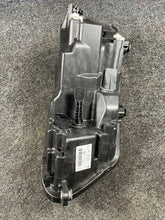 Laden Sie das Bild in den Galerie-Viewer, Frontscheinwerfer VW Caddy III 1EL010551 2K5941005 Links Scheinwerfer Headlight SCH2947250810hg
