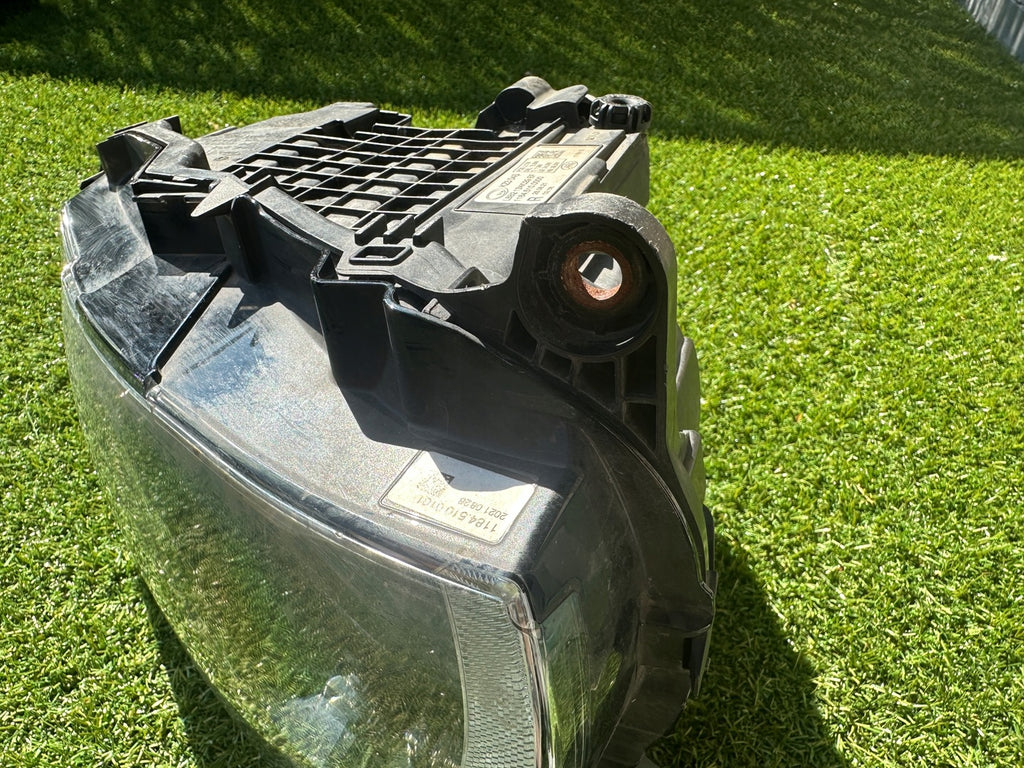 Frontscheinwerfer Land Rover Defender Rechts Scheinwerfer Headlight SCH5257362641lm