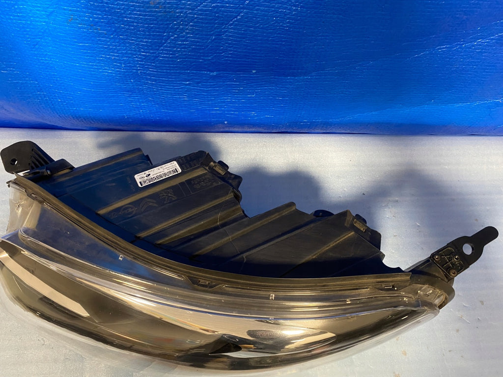 Frontscheinwerfer Opel Vivaro Zafira C 9832837680-00 Links Headlight SCH9143560358kw