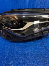 Laden Sie das Bild in den Galerie-Viewer, Frontscheinwerfer Mercedes-Benz Cla X118 C118 A1189060801 Rechts Headlight SCH6448148230yw