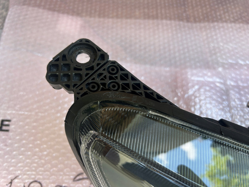 Frontscheinwerfer Ford Focus NX7B13E014CF Rechts Scheinwerfer Headlight SCH8487873954ca