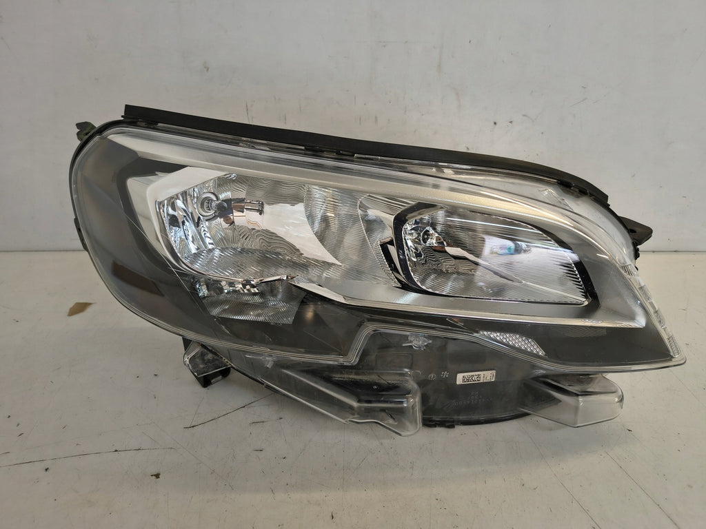 Frontscheinwerfer Peugeot Expert Traveller 9808572580 OE9808572580 Rechts SCH7228121562sp