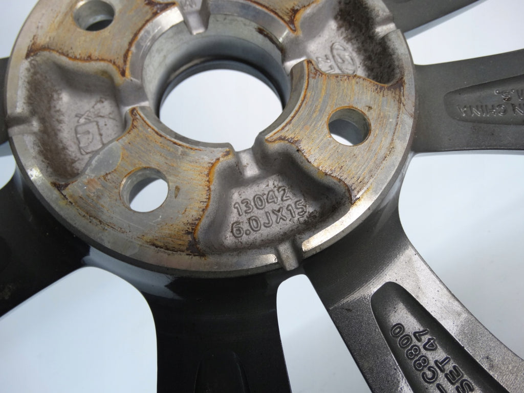 1x Alufelge 15 Zoll 6.0" 4x100 47ET Glanz Grau 52910-C8800 Hyundai I10 Rim Wheel FEL7597866051bb