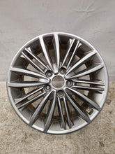 Load image into Gallery viewer, 1x Alufelge 17 Zoll 7.0" 5x114.3 50ET 52910-J9200 Hyundai Kona Rim Wheel FEL1102508992ff
