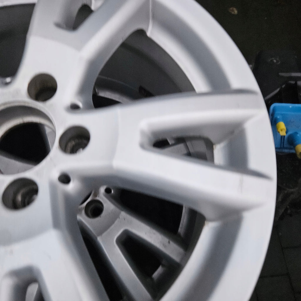 1x Alufelge 17 Zoll 7.5" 5x112 47ET Glanz Silber A2044015802 Mercedes-Benz W204 FEL6722996066sr