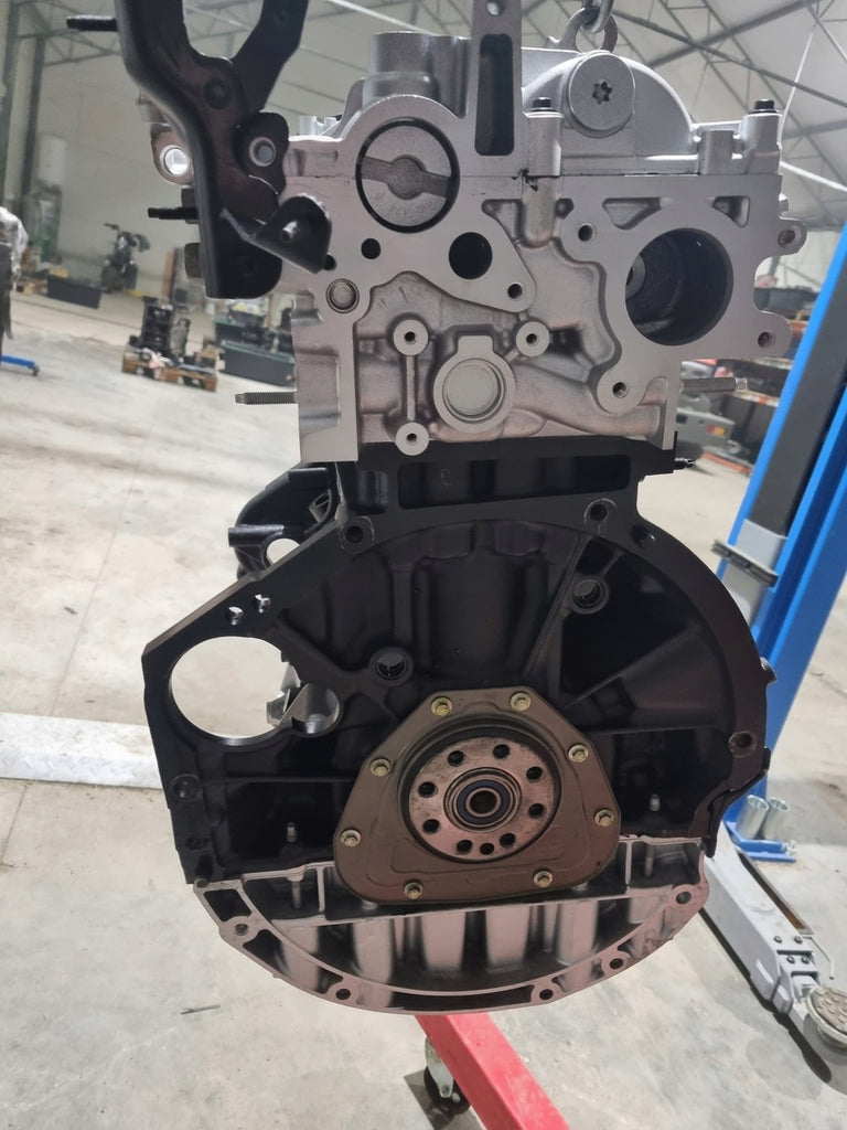 Motor Renault Trafic III M9R V710 Diesel Engine Unkomplett Überholt