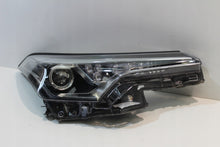 Laden Sie das Bild in den Galerie-Viewer, Frontscheinwerfer Toyota Chr C-Hr 81110-F4031-00 Full LED Rechts Headlight