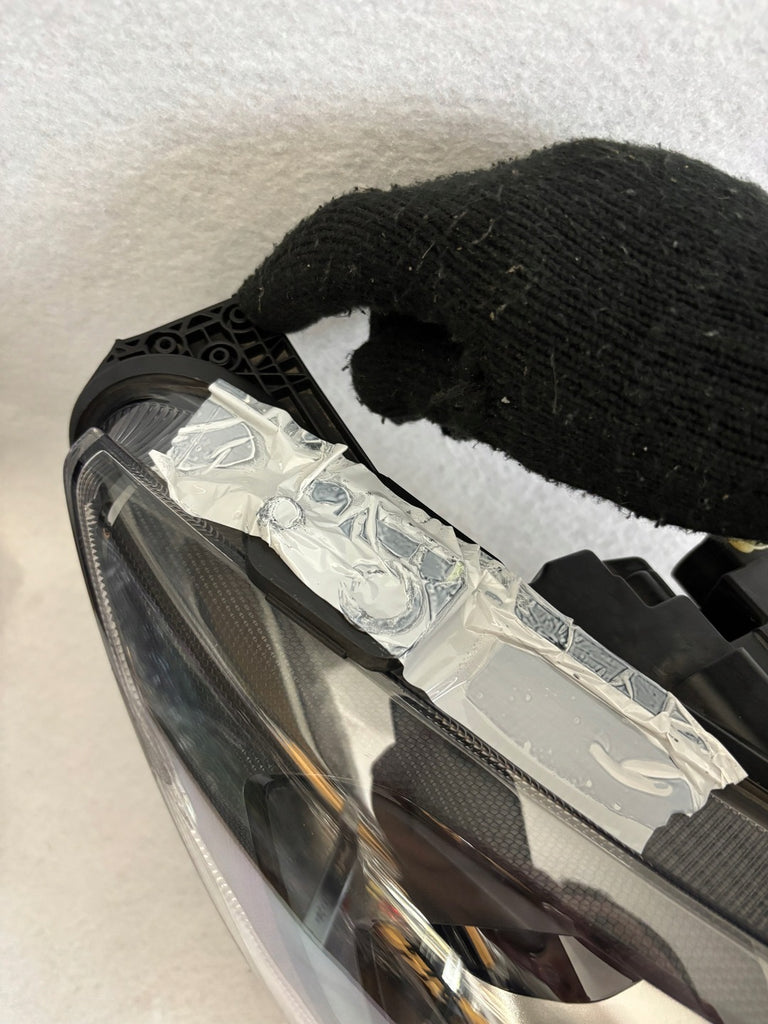 Frontscheinwerfer Ford Focus MX7B-13E014-ED Rechts Scheinwerfer Headlight SCH8109125622yy