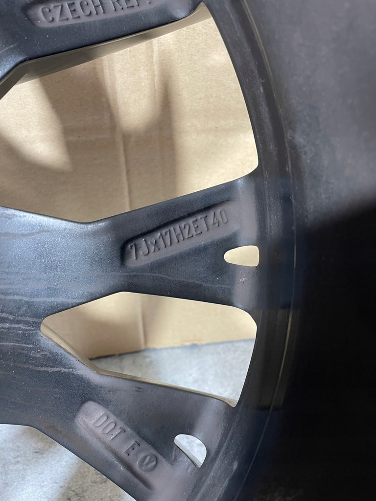 1x Alufelge 17 Zoll 7.0" 5x112 5NA601025AA VW Tiguan Rim Wheel FEL8407115964rl
