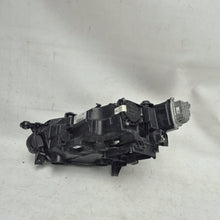 Laden Sie das Bild in den Galerie-Viewer, Frontscheinwerfer Seat Ibiza V 6F1941008B Full LED Rechts Scheinwerfer Headlight