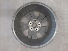 Laden Sie das Bild in den Galerie-Viewer, 1x Alufelge 16 Zoll 7.0" 5x112 48ET Glanz Silber 5H0601025 VW Golf Viii FEL2150551468kc