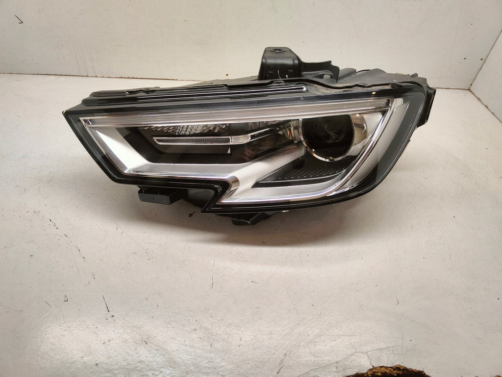 Frontscheinwerfer Audi Etron 8V0941005H Xenon Links Scheinwerfer Headlight