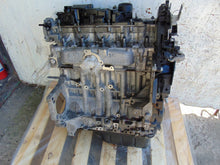 Laden Sie das Bild in den Galerie-Viewer, Motor Peugeot 308 II BH01 10JBHR 1.6 HDI Diesel Engine Unkomplett