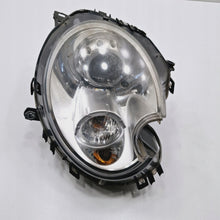 Laden Sie das Bild in den Galerie-Viewer, Frontscheinwerfer Mini R56 Coupe 16270504 Rechts Scheinwerfer Headlight SCH1470331998zb