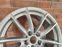 Laden Sie das Bild in den Galerie-Viewer, 1x Alufelge 18 Zoll 7.0" 5x112 22ET Glanz Silber 6880047 BMW X3 G01 G02 FEL8072888620wi