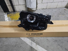 Laden Sie das Bild in den Galerie-Viewer, Frontscheinwerfer Mazda Mx30 Mx-30 Rechts Scheinwerfer Headlight