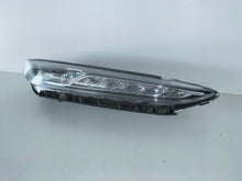 Load image into Gallery viewer, Frontscheinwerfer Hyundai Kona 92208-J9000 LED Rechts Scheinwerfer Headlight