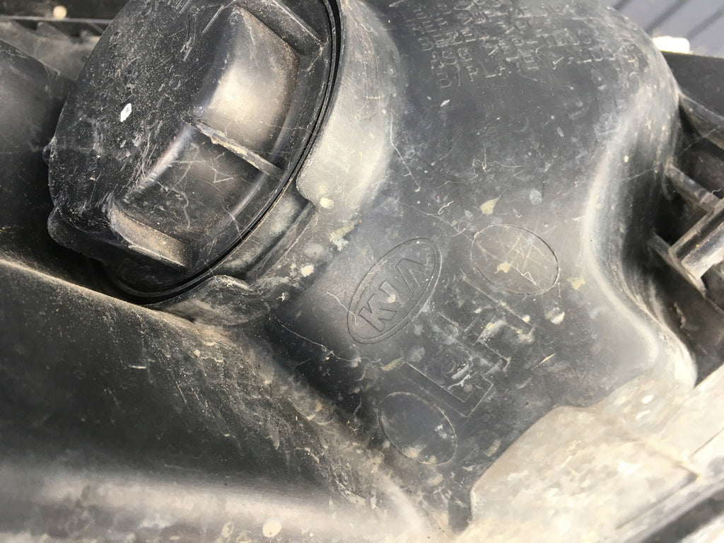 Frontscheinwerfer Kia Carens III Links Scheinwerfer Headlight