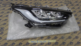 Frontscheinwerfer Toyota Yaris LED Rechts Scheinwerfer Headlight