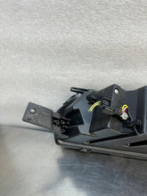 Load image into Gallery viewer, Frontscheinwerfer Dacia Spring 266008993R Rechts Scheinwerfer Headlight SCH9353990765gm