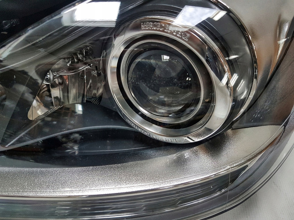 Frontscheinwerfer Mercedes-Benz W204 A2048204339 A2048204439 Xenon Ein Satz SCH2782021732ha